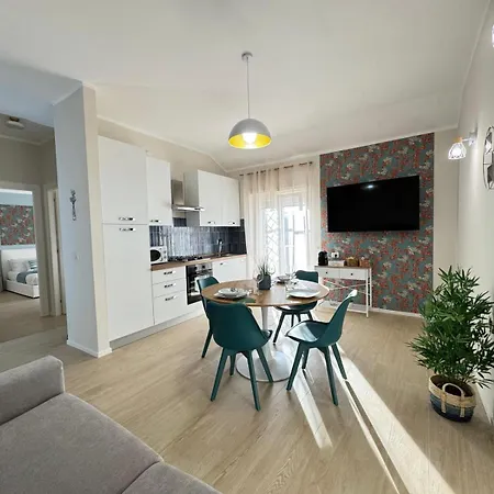 A Casa Di Laura Apartment *
