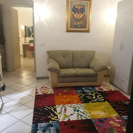 Lägenhet A Casa Di Laura *